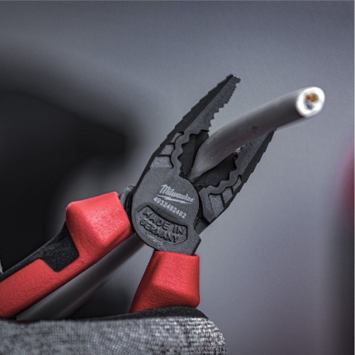 ALICATE MILWAUKEE UNIVERSAL 180MM 4932492462