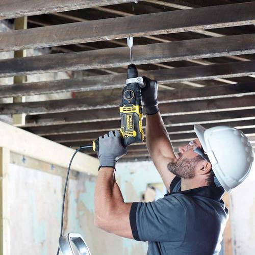TALADRO STANLEY FMH1100K 1100W 13MM 2 VELOC