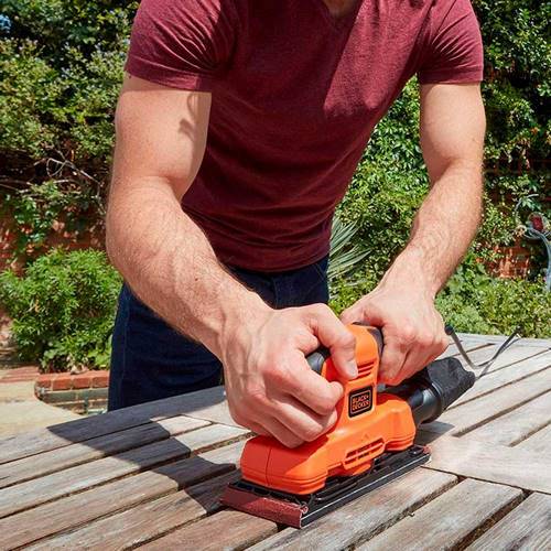 LIJADORA B&D BEW220 ORBITAL 150W 1/3 14000RPM
